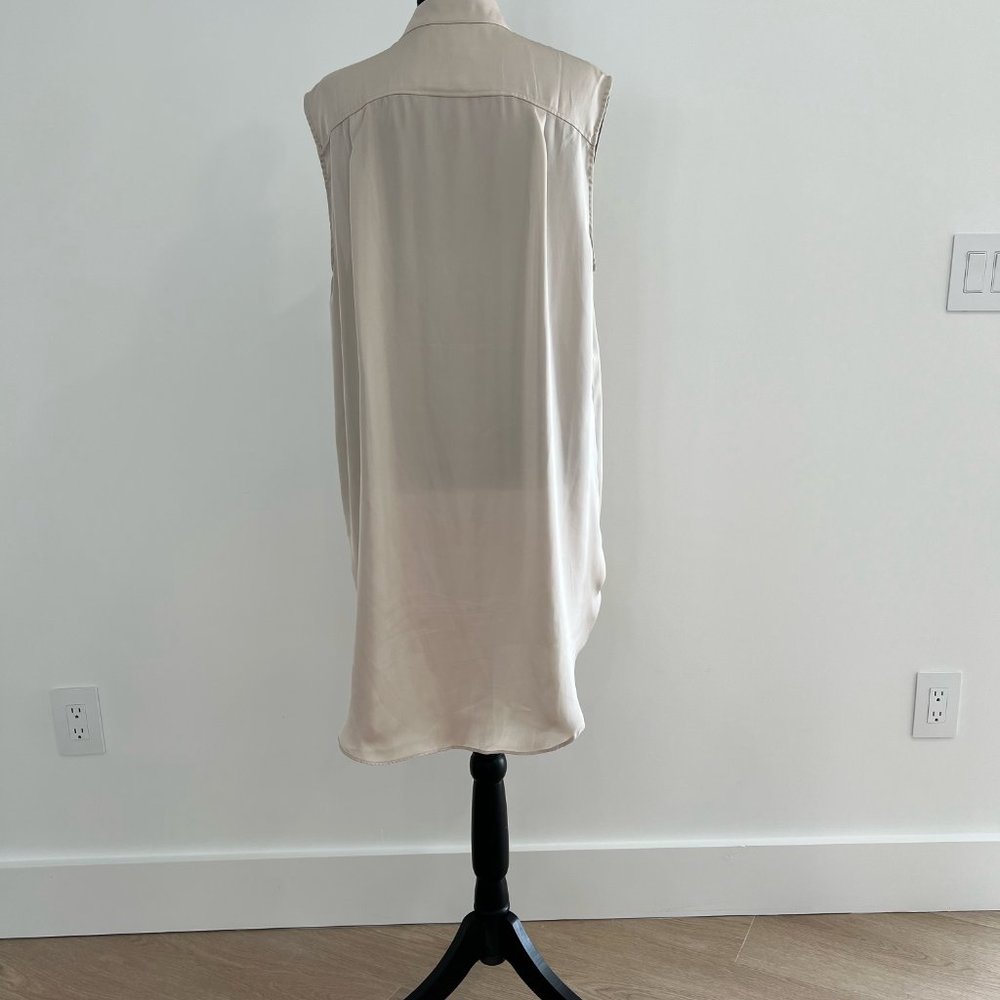 Versatile Dress - Picture 2 of 2